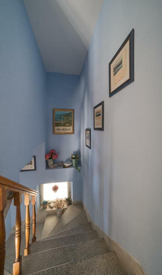 Astakos Apartments בודווה מראה חיצוני תמונה