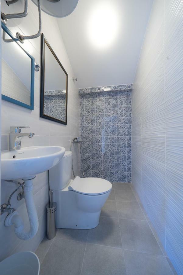 Astakos Apartments בודווה מראה חיצוני תמונה