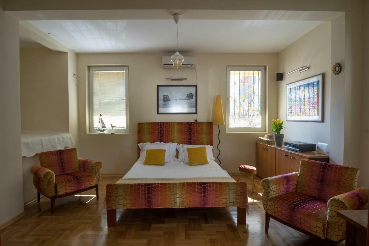 Astakos Apartments בודווה מראה חיצוני תמונה