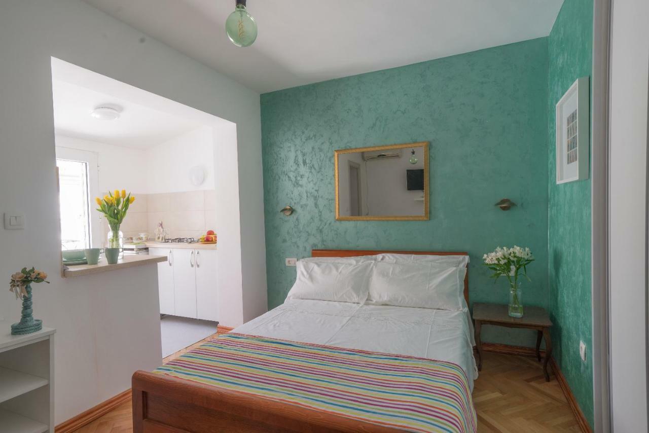 Astakos Apartments בודווה מראה חיצוני תמונה